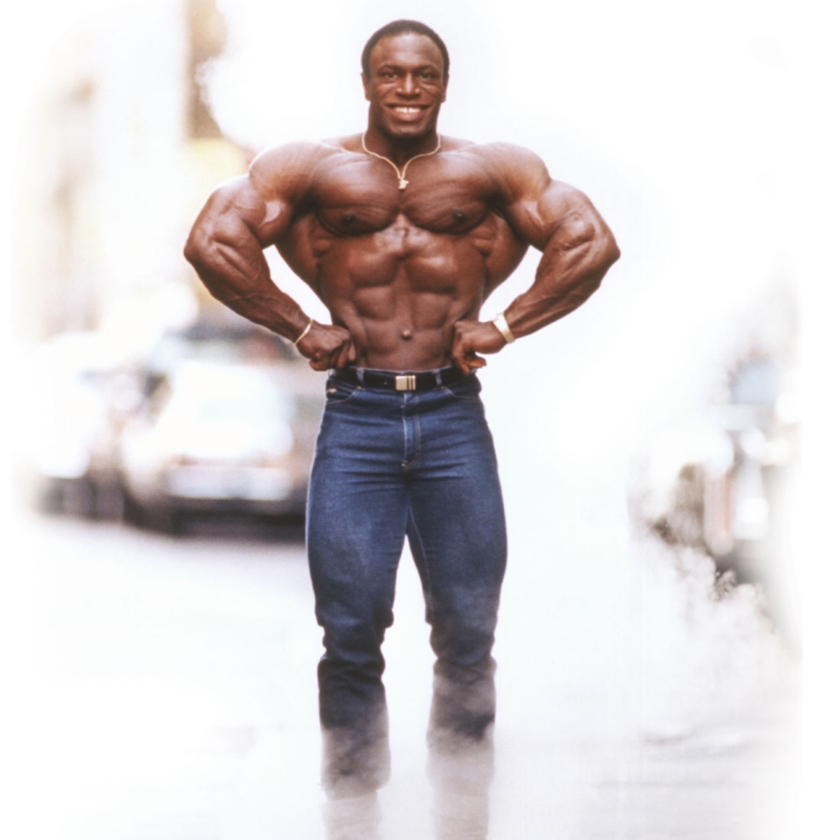 Lee Haney en pose
