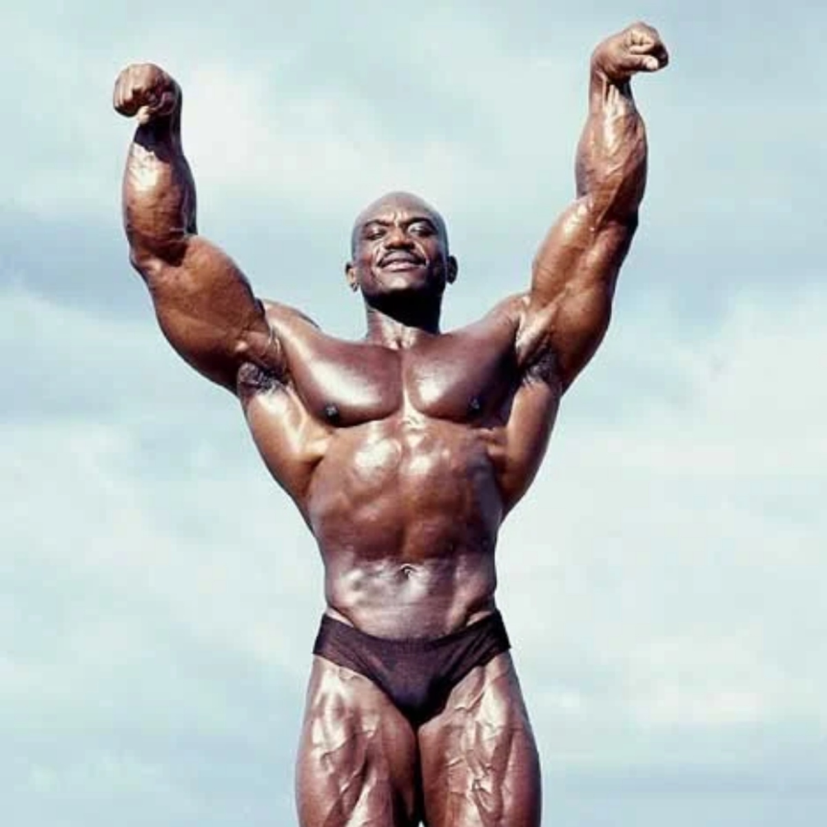 Pose mythique de Sergio Oliva